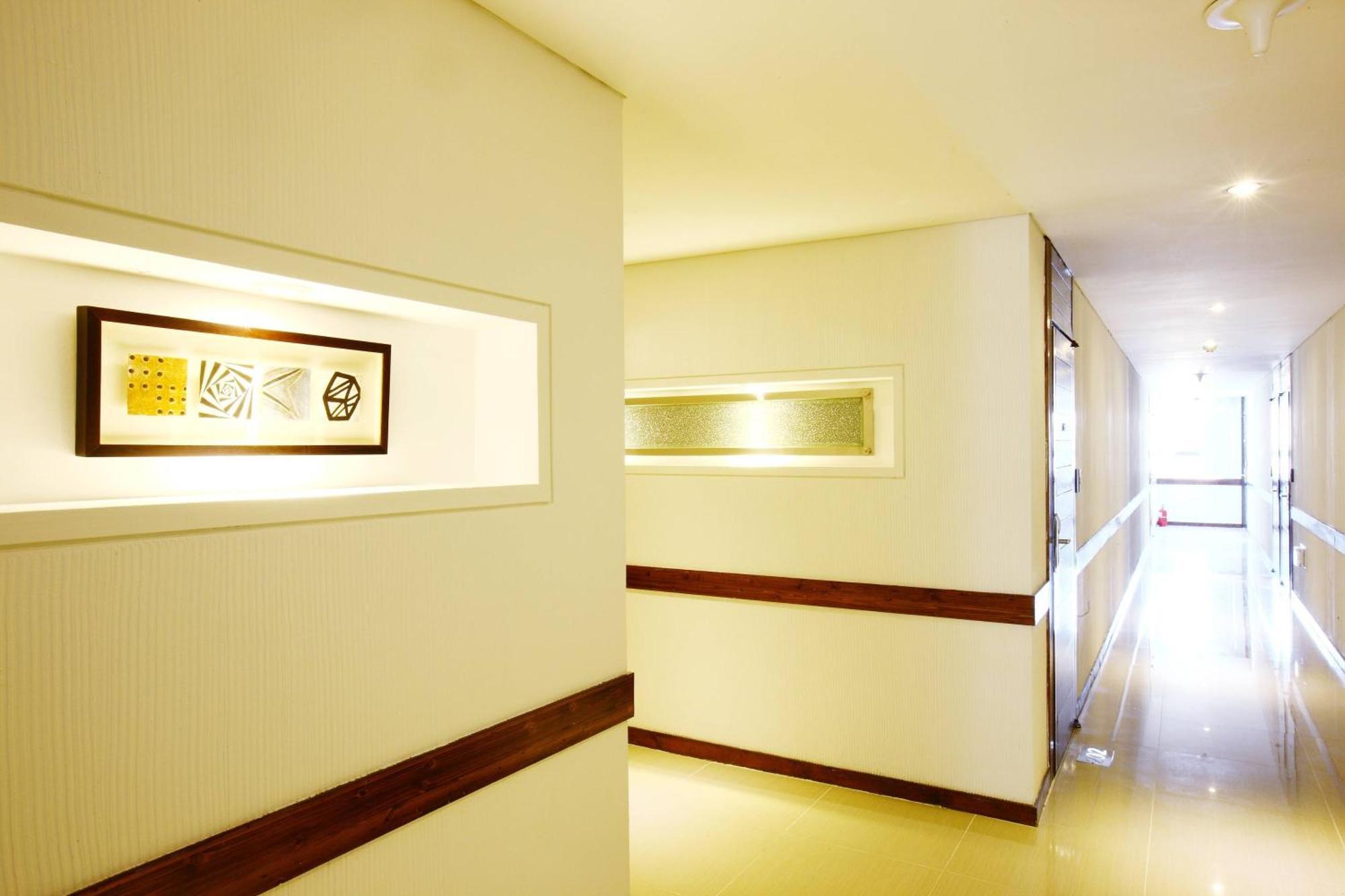 Q Hotel Paju Ngoại thất bức ảnh