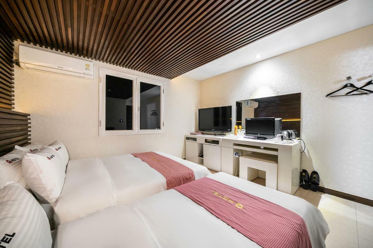 Q Hotel Paju Ngoại thất bức ảnh