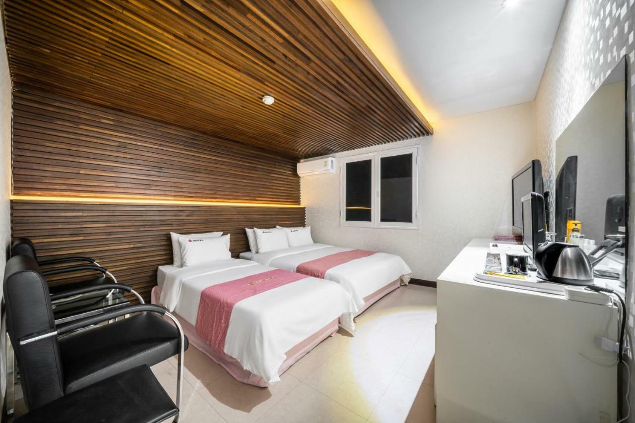 Q Hotel Paju Ngoại thất bức ảnh