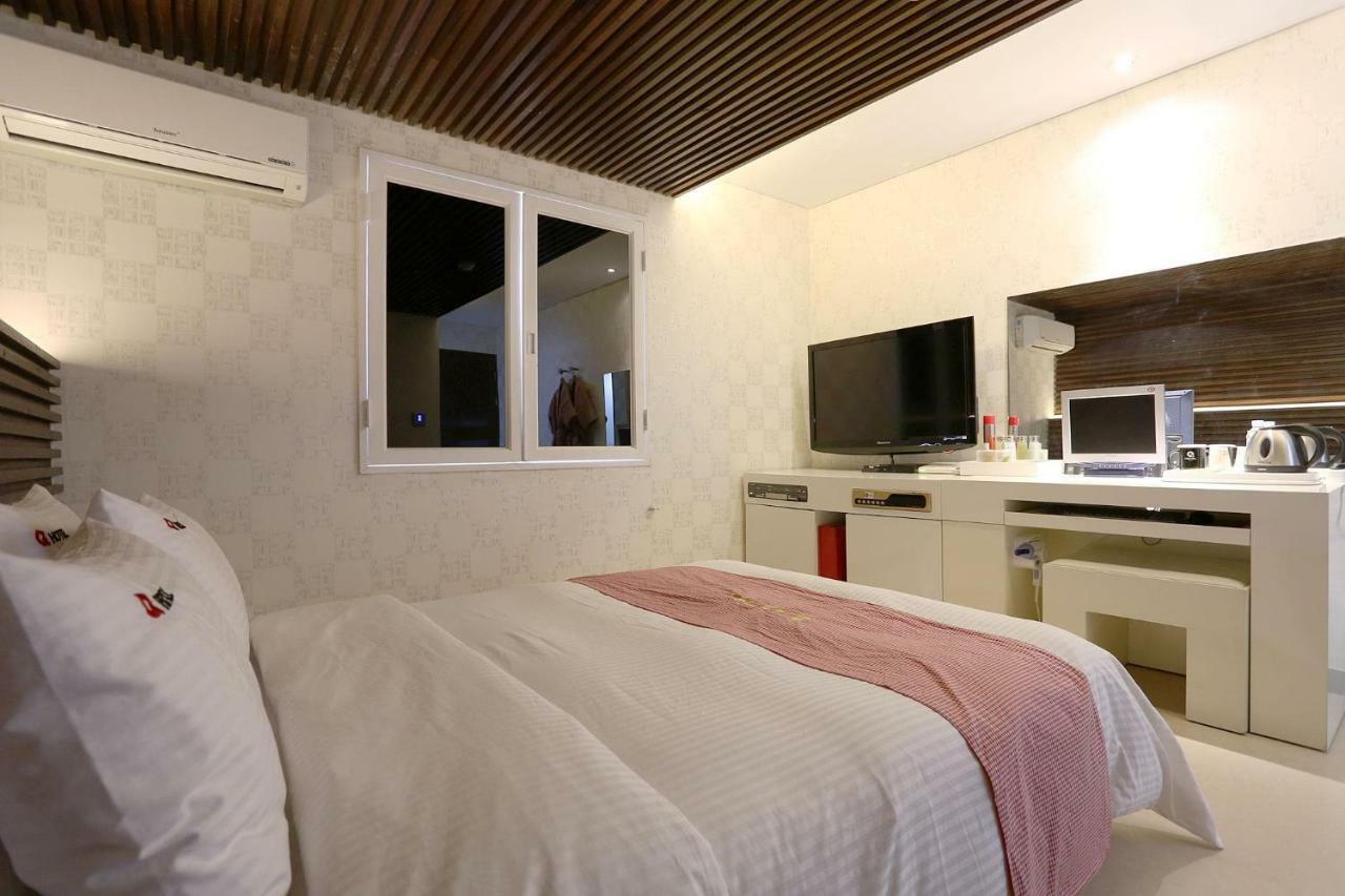 Q Hotel Paju Ngoại thất bức ảnh